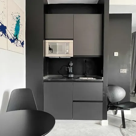 Apartment Fiesta Cama Individual Modern & Luxury
